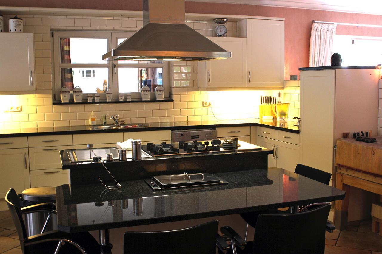 Short Stay Emmen Nieuw-Amsterdam ภายนอก รูปภาพ